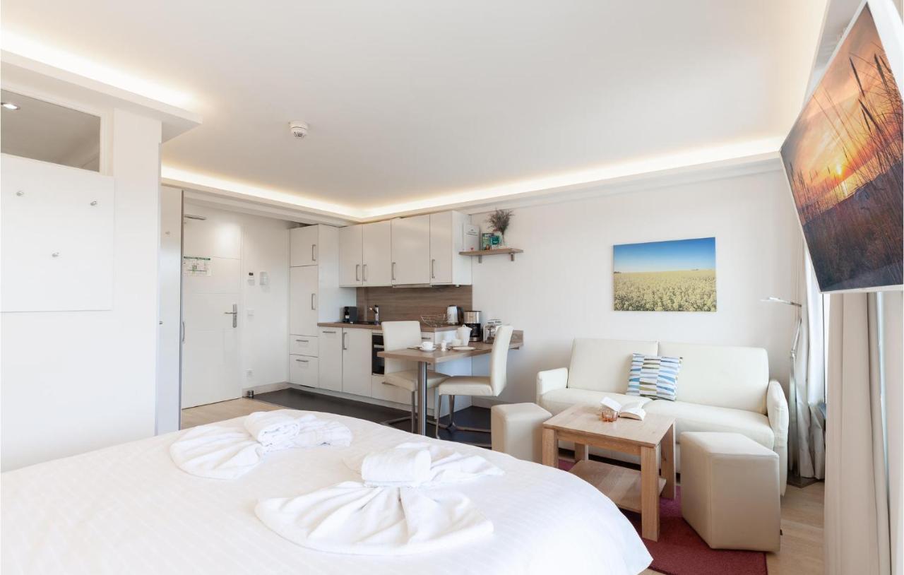 Angel Apartment Binz Luaran gambar